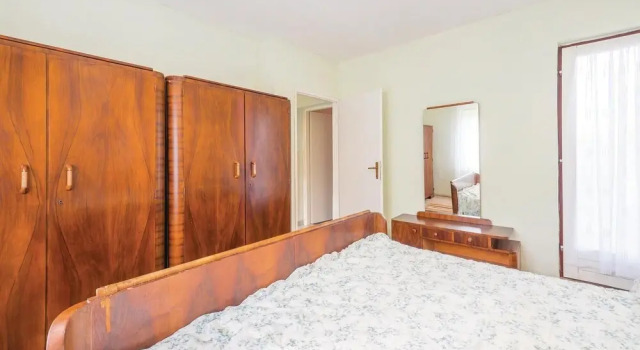Amazing Apartment in Labin With 2 Bedrooms, Rezervovat Apartmán Hotely v Labin s parkováním, Parkování