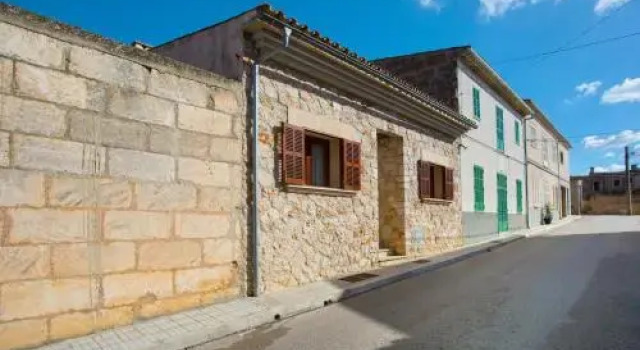 Flower's house, Prenota Hotel Maria de la Salut Maiorca