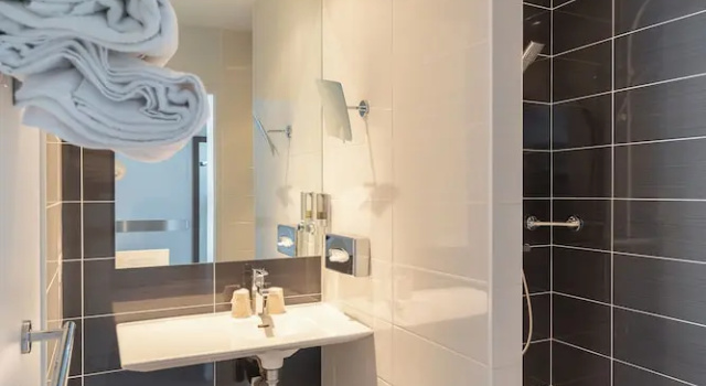 Двухместный номер Comfort Best Western Hôtel Garden and Spa