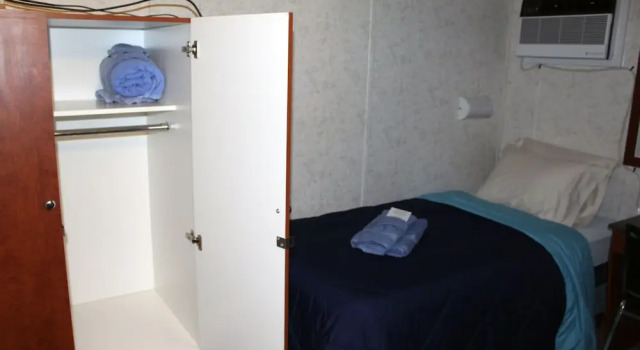 Номер Standard Target Hospitality-Midland Lodge