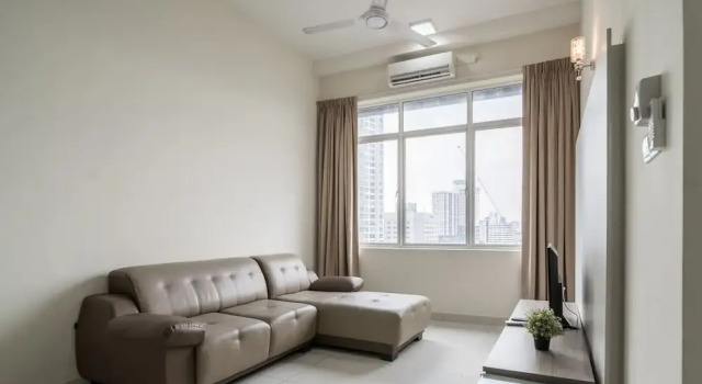 Oyo Home 1127 Voila 2 Bedroom Vue Residence