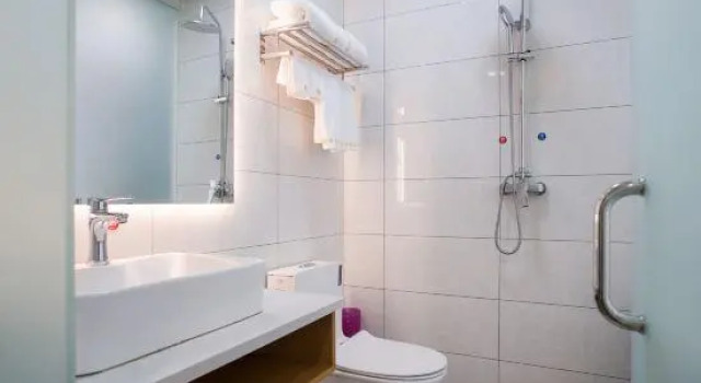 Xianyang Tieyuan Hotel