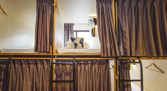 Кровать в общем номере (женский номер) Map Travelodge