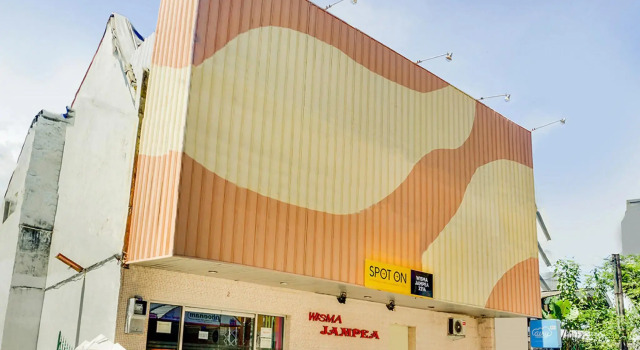 SPOT ON 2214 Wisma Jampea