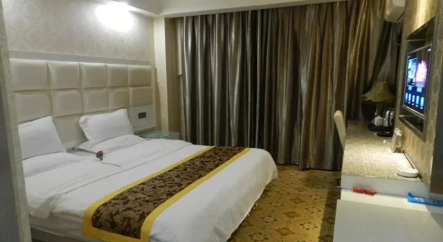 GreenTree Alliance Urumchi South Railway Station Cangfanggou Middle Road Hotel, Rezerwuj Hotel Urumqi Xinjiang