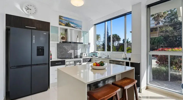 Апартаменты Deluxe Boulevard Towers on Broadbeach