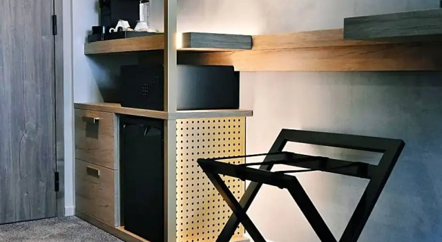 Трёхместный полулюкс Golden Tulip Reims Bezannes