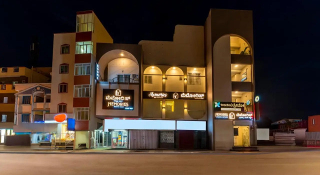 Fabhotel Memories Inn