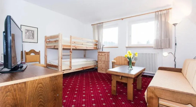 Семейный номер Standard с балконом Hotel Am Wolfsgrubenersee