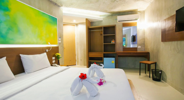B2 Sea View Pattaya Boutique & Budget Hotel