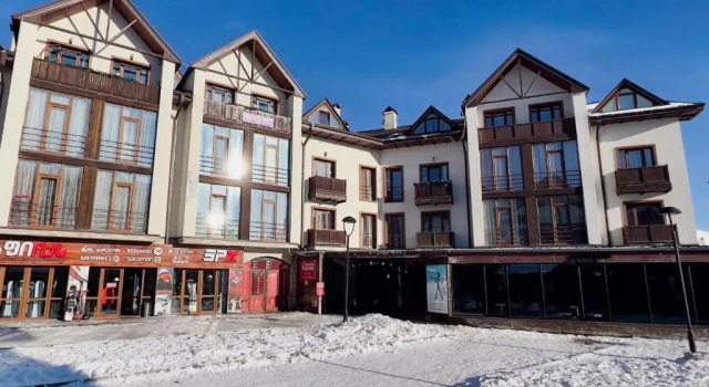 Hostel Gudauri Adventure, Rezerwuj Hostel Hotele w Mtkheta-Mtianeti z basenem, Basen