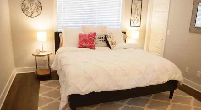New Nations Home 5 Miles to Downtown, Prenota Hotel Nashville Tennessee