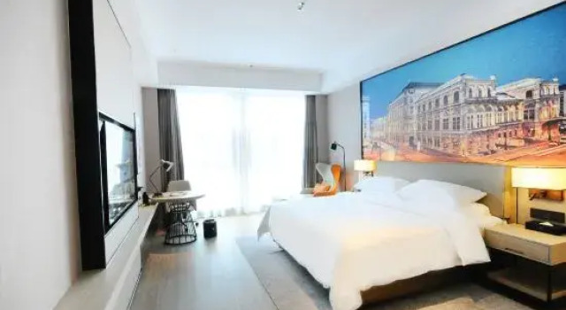 Люкс Deluxe Vienna International Hotel (Linli Sijihong)