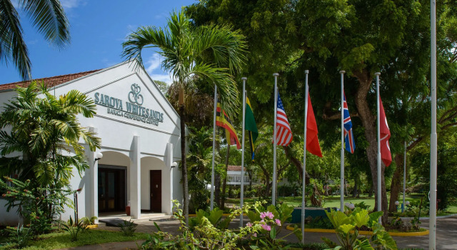 Sarova Whitesands Beach Resort & Spa, Mombasa, Забронировать Курортный отель Бамбури Момбаса