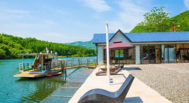 Kuandian Lake Light Mountain House B&B, Book Bed and Breakfast Hotels in Liaoning with Parking, Parking