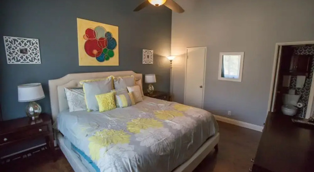 Radiator Springs 2 Bedroom Condo, Забронировать Апартаменты/квартира Апартаменты Анахайм, рядом с Торговый центр "Центр Диснея", Калифорния, Апартаменты/квартира
