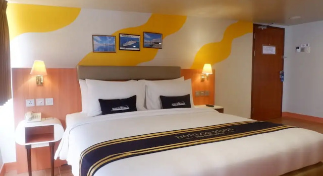 Номер Executive Doulos Phos The Ship Hotel