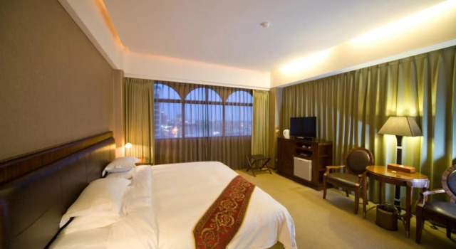 Resort One Hotel