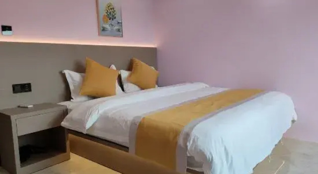 Люкс Zhuhai Lingchun Love Inn (Outer Lingding Island Branch)