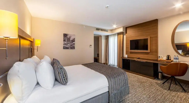 Двухместный номер Угловой Deluxe TRYP By Wyndham Istanbul Sisli Hotel