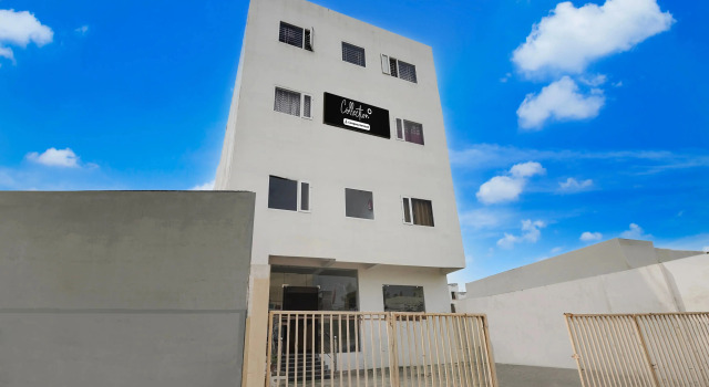 Super Collection Varanasi Suites