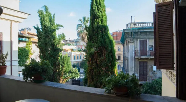 Двухместный номер Standard с балконом Virgilio Suite Roma