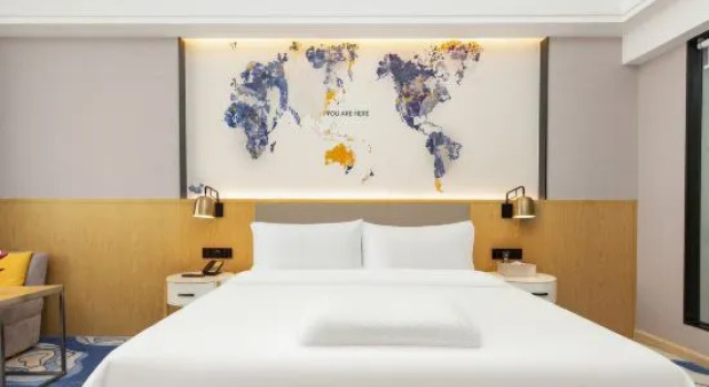Люкс Business Kyriad Marvelous Hotel Zhongshan Nanlang
