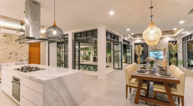 Вилла Luxury Luxury Ocean Dream Villa
