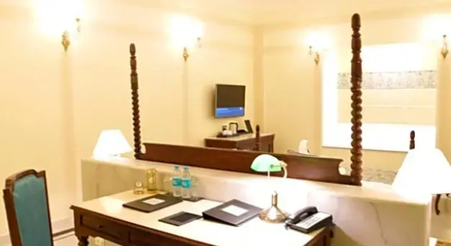 Номер Standard с видом на бассейн The Vijayran Palace by Royal Quest Resorts