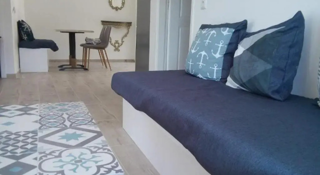 Despinas house Kythnos, Rezervovat Hotel Merichas Kythnos