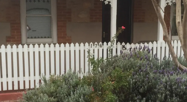 Barton Cottage, Забронировать Дом для отпуска Коттеджи Аделаиды, рядом с City of Adelaide Golf Links, Коттедж