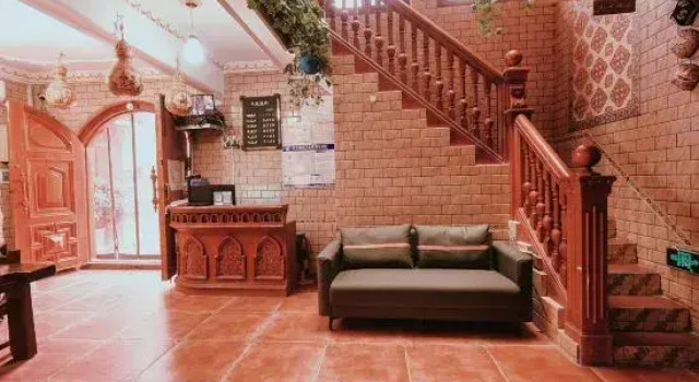 Qingjia Shishe Homestay (Kashgar Ancient City Branch), Boek Hotel Kashgar Xinjiang
