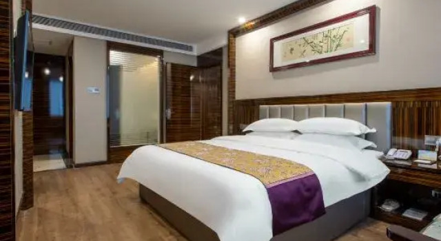 Deluxe Suite Yuanguan Hotel