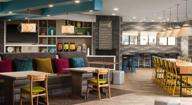 Четырёхместная студия Home2 Suites by Hilton Bend