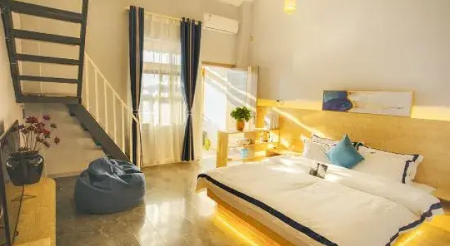 Семейный тент Мансарда Wenhe Jiudian Yitang Guesthouse