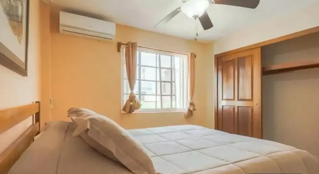 Апартаменты Paradise suites and residence with pool and balcony