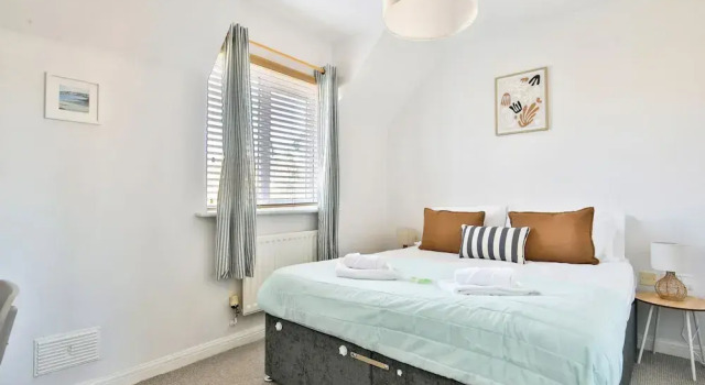 2 Bed House Near Beach with Free Parking, Забронировать Дом для отпуска Виллы Гламорган, Вилла