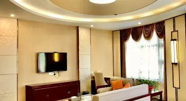 Люкс Executive с видом на город Jubao Holiday Hotel