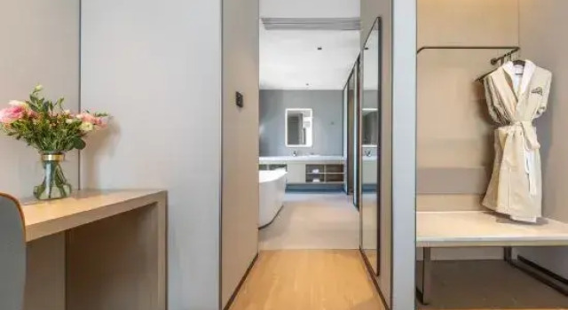 Люкс Business Days Inn Select Wyndham (Zhuhai Tangjiawan University City Branch)
