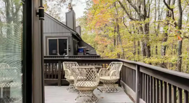 Апартаменты Ski-in/ski-out Camelback Mtn Retreat w/ Hot Tub