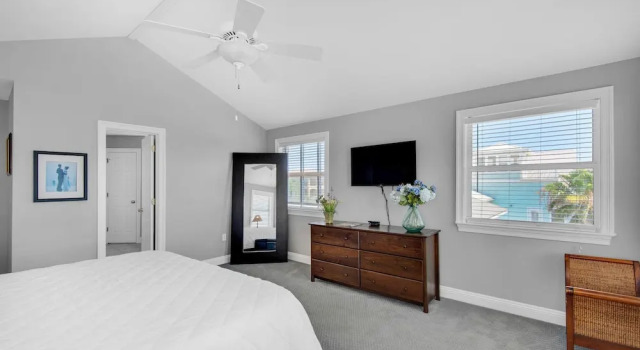 The Alexander, Varaa Lomakoti Destin Emerald Coast