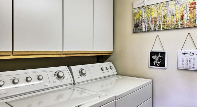 Апартаменты с 2 комнатами с балконом Pagosa Springs Home w/ Deck & Grill, Walk to Town!