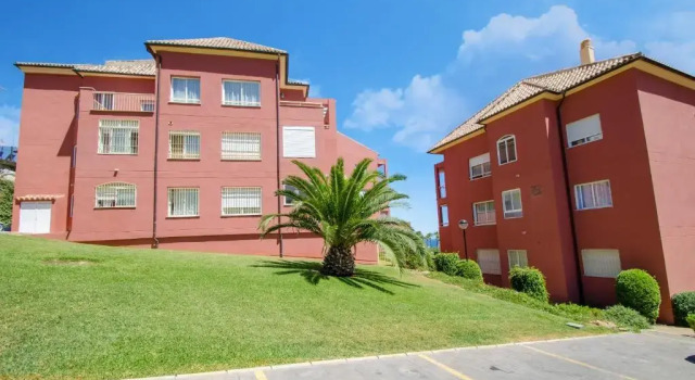 Gorgeous 170 Sq.M. Penthouse with Sea View Terraces