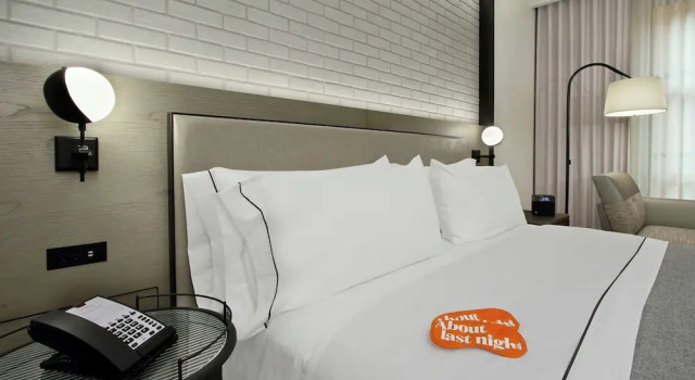 Люкс Canopy By Hilton Columbus Downtown Short North