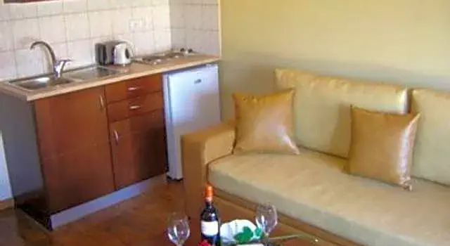 Студия Sacallis Inn Beach Hotel