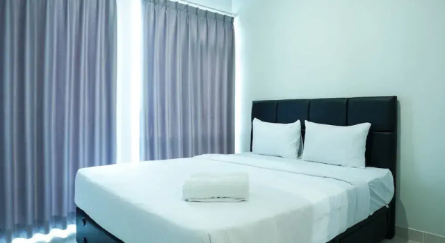 Modern with City View @ Studio Puri Mansion Apartment By Travelio, Book Apartment Jakarta Jakarta Province