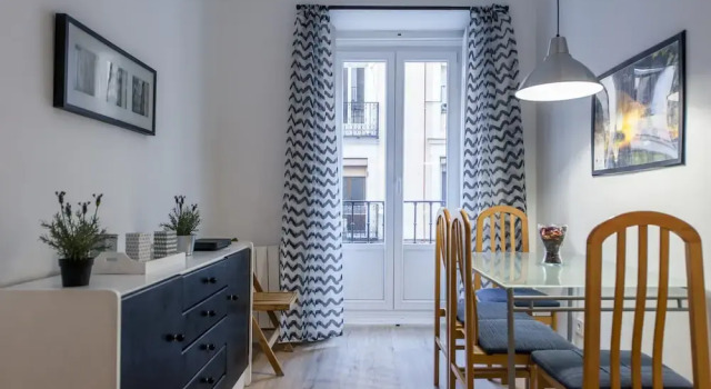 Apartamento Reina Sofía IV, Забронировать Апартаменты/квартира Арганзуэла Мадрид, рядом с Дом-музей Лопе де Вега