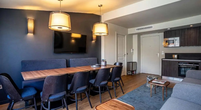 135 - Urban Five Star Apartment in Center of Paris, Забронировать Апартаменты/квартира Париж Иль-де-Франс, рядом с Станция метро Rambuteau