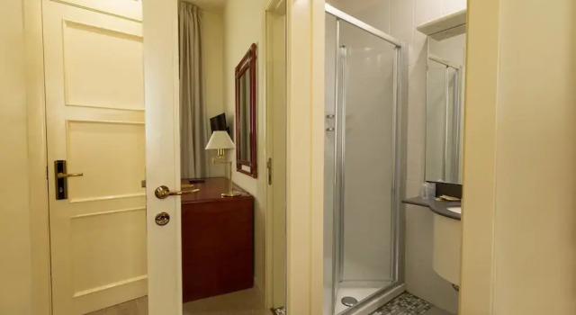 Номер Economy Hotel Enzo