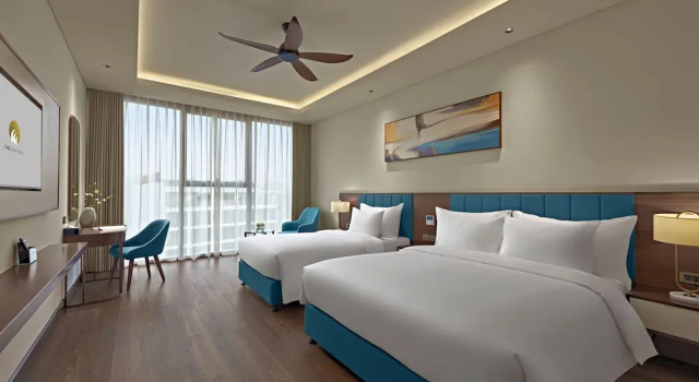 Трёхместный номер Deluxe с видом на город The Watson Premium HaLong Hotel